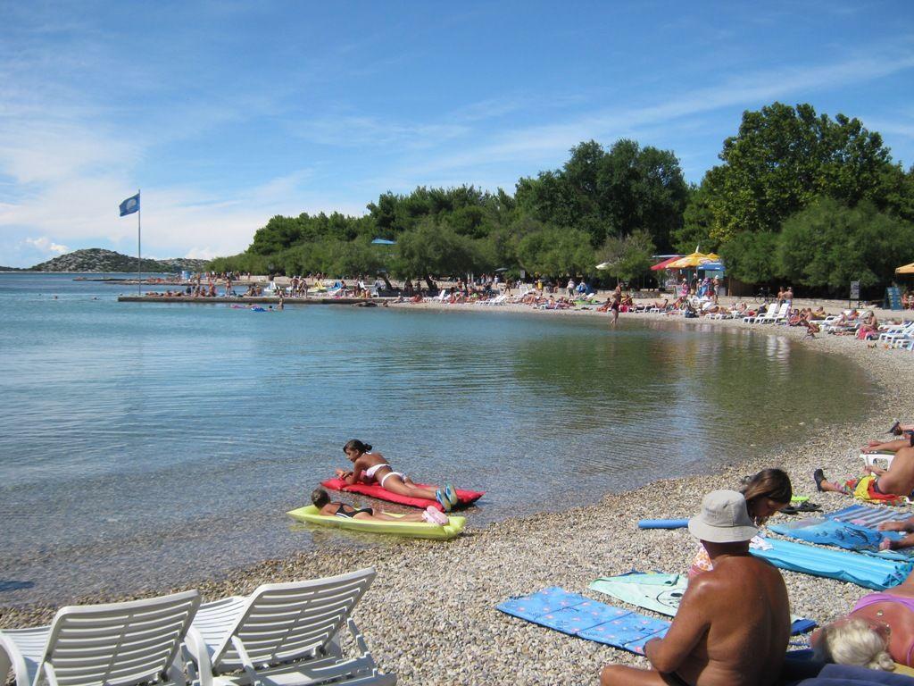 Apartments Marija Near Center Vodice Exterior photo