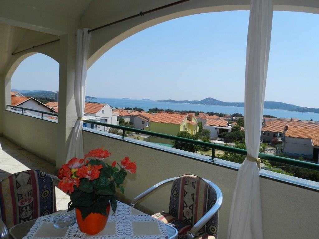 Apartments Marija Near Center Vodice Exterior photo