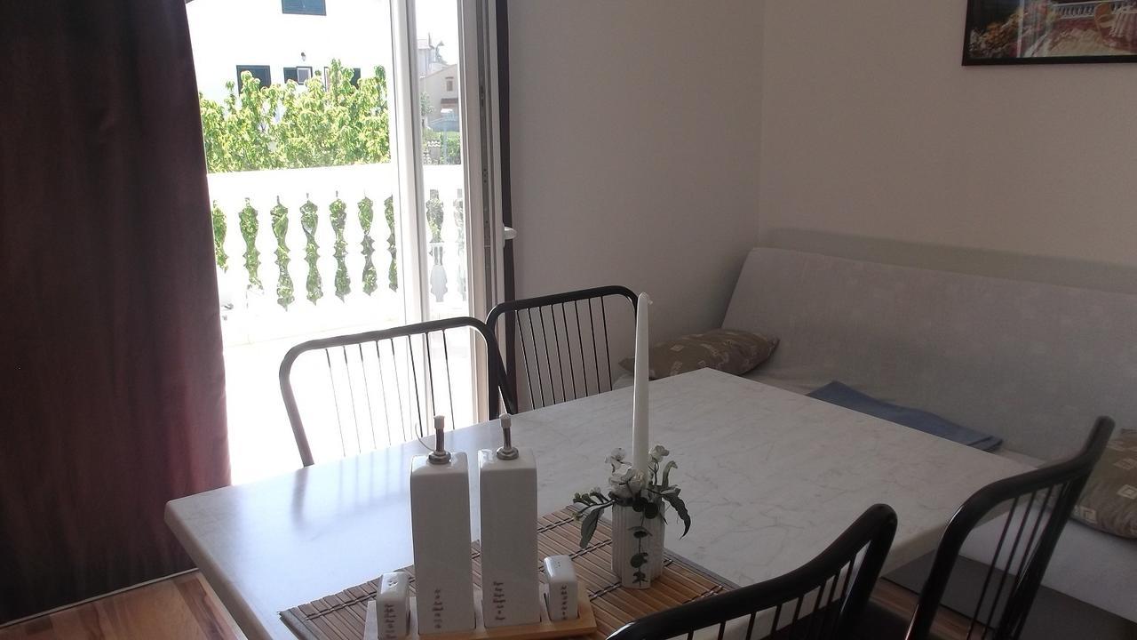 Apartments Marija Near Center Vodice Room photo